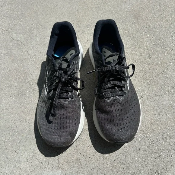 EUC Brooks Hyperion Training Shoe - Picture 3 of 8